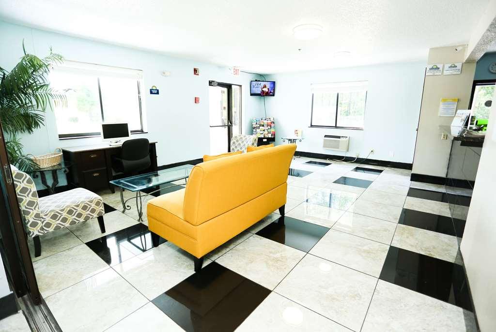 Super 8 By Wyndham Villa Rica Intérieur photo