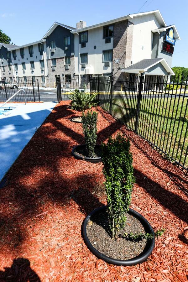 Super 8 By Wyndham Villa Rica Extérieur photo